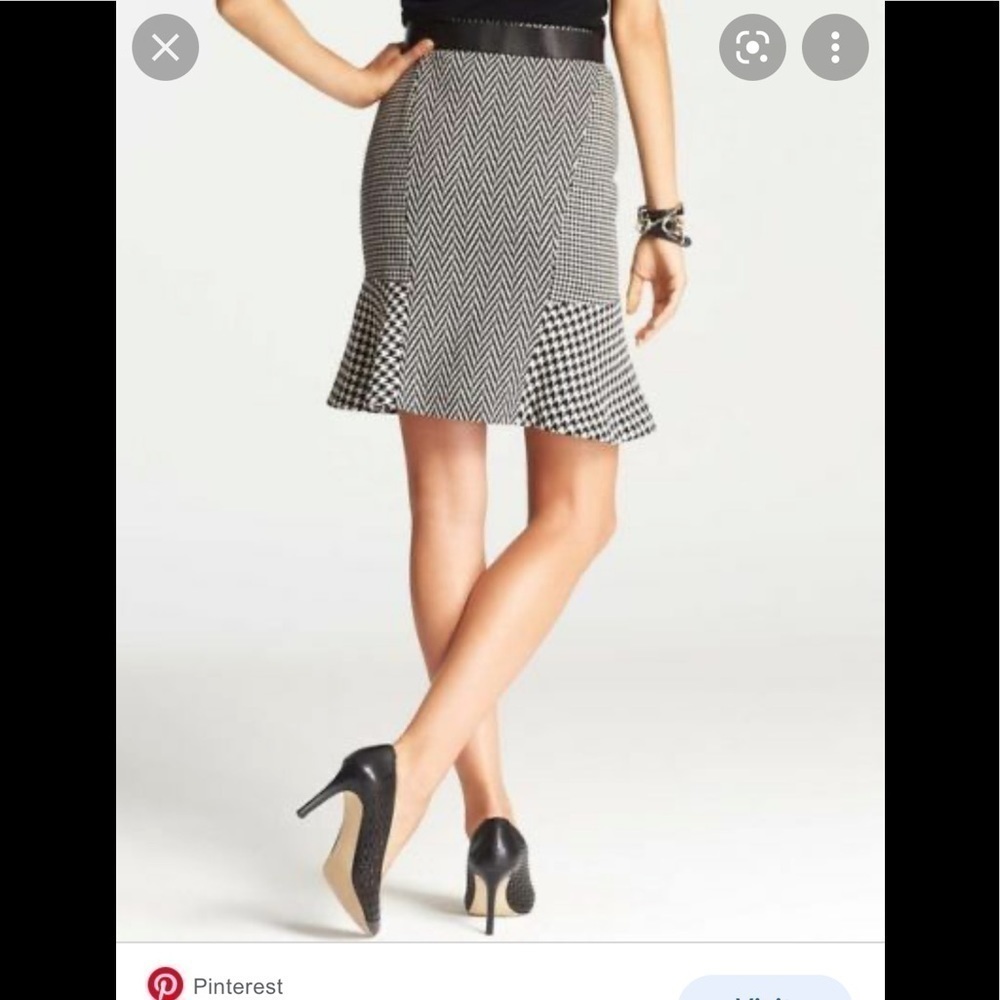 Ann Taylor Houndstooth Herringbone Trumpet Peplum Black White Skirt Mixed Wool 8